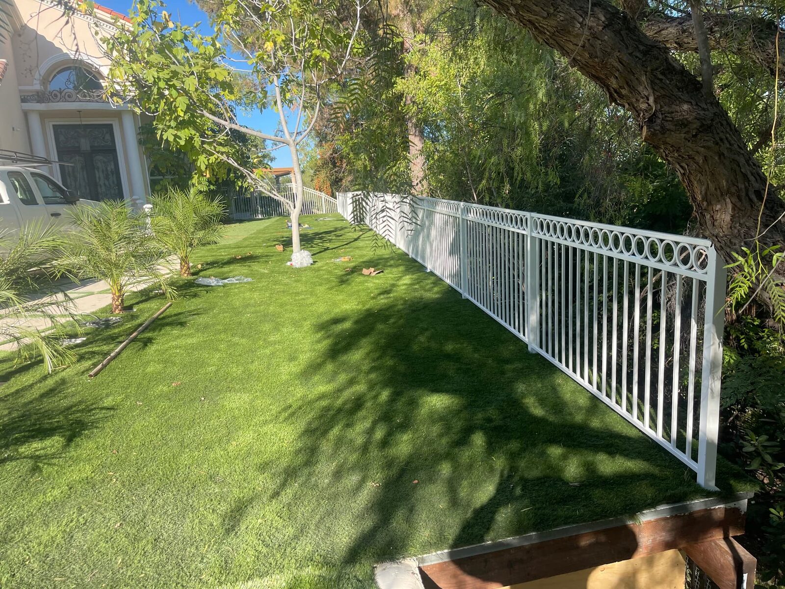 White Ring-Top Yard Fence