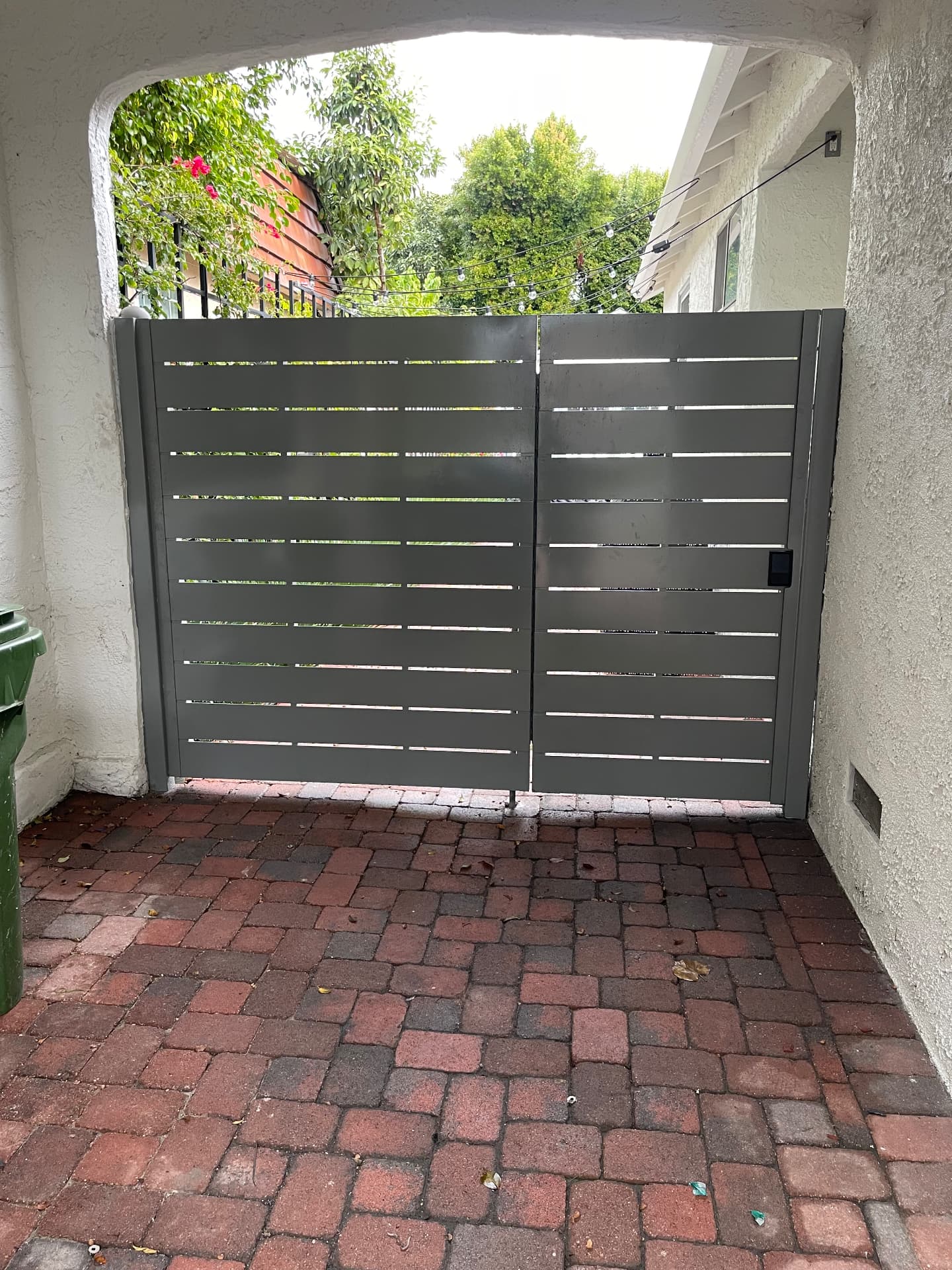 Horizontal Slat Double Gate
