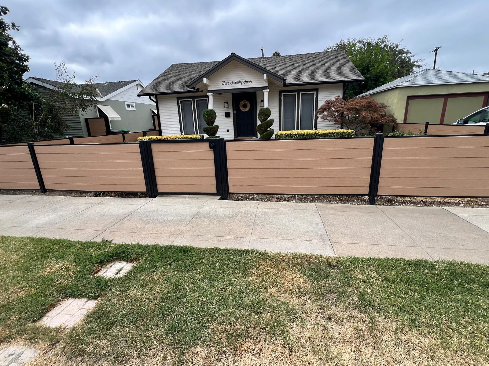 Composite Front Yard Fence & Gate